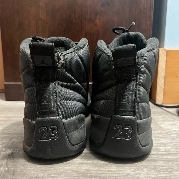 Nike Air Jordan 12 Winterized Triple Black - Picture 6 of 9